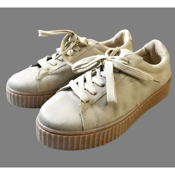 Women's Etc Lace Up Canvas Shoes - size M (7-8) - Picture 1 of 5